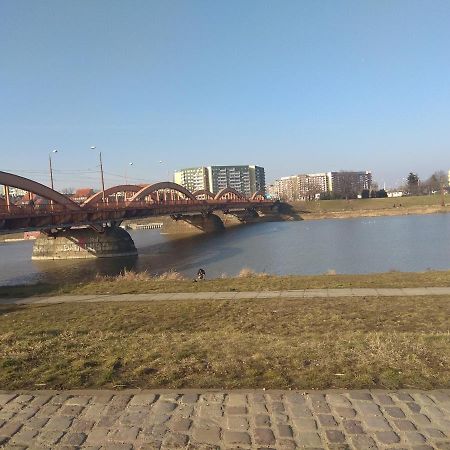 Ferienwohnung NightHost- Trzebnicka 84 Breslau Exterior foto